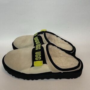 UGG Dune Green/Tan Suede Slip On Comfort Shoes Clog Sandals Men Size 9